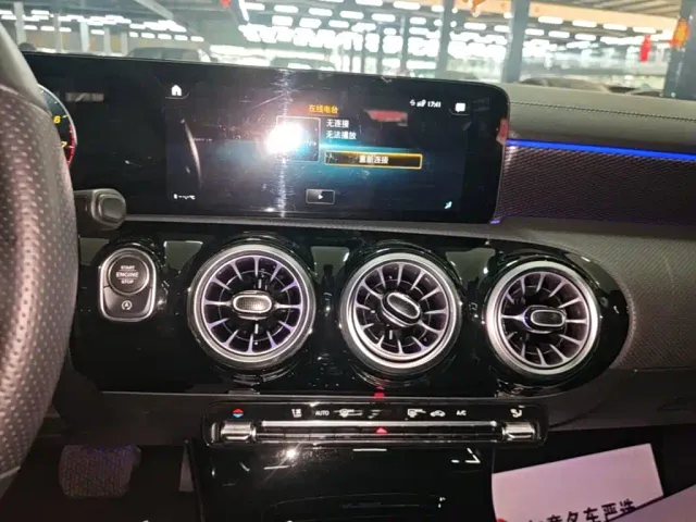 Mercedes-Benz A-Class — Фото автомобиля 12