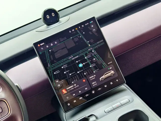 Nio ET5 Touring — Фото автомобиля 11