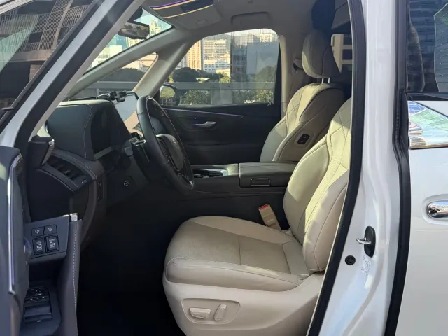 Toyota Alphard — Фото автомобиля 7
