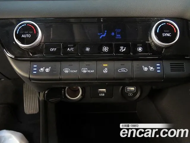 Hyundai Avante CN7 — Фото автомобиля 11