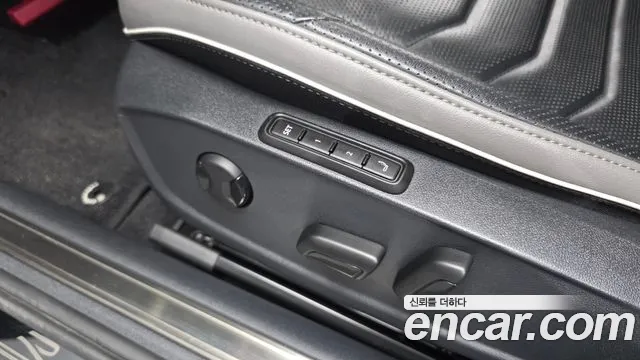 Volkswagen Arteon Arteon 2.0 TDI Prestige — Фото автомобиля 28