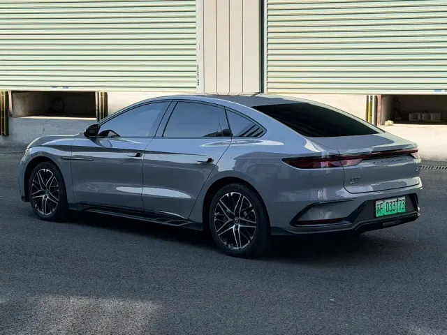 BYD Han — Фото автомобиля 5