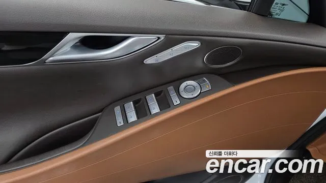 Genesis G80 Бензин 2.5 турбо AWD — Фото автомобиля 23