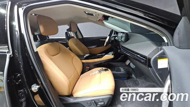 Kia EV6 — Фото автомобиля 15