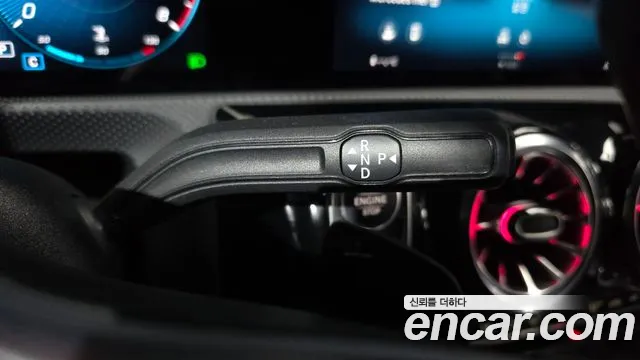 Mercedes-Benz A-Class — Фото автомобиля 9