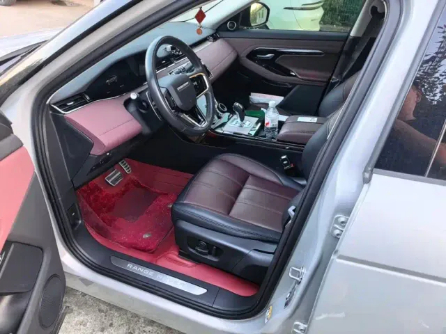Land Rover Range Rover Evoque — Фото автомобиля 16