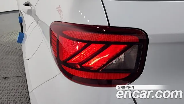 Hyundai Venue Venue 1.6 Premium — Фото автомобиля 18