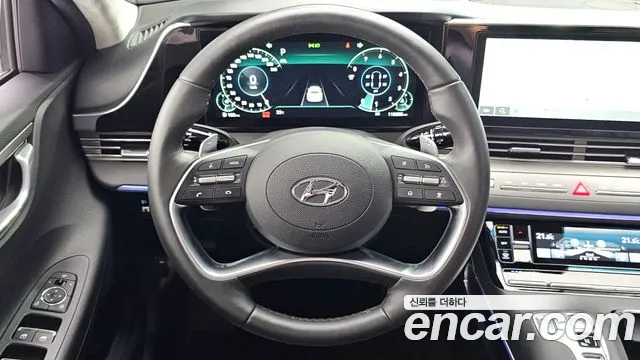 Hyundai Grandeur Новый Grandeur IG — Фото автомобиля 12