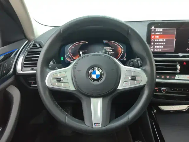 BMW X3 — Фото автомобиля 15