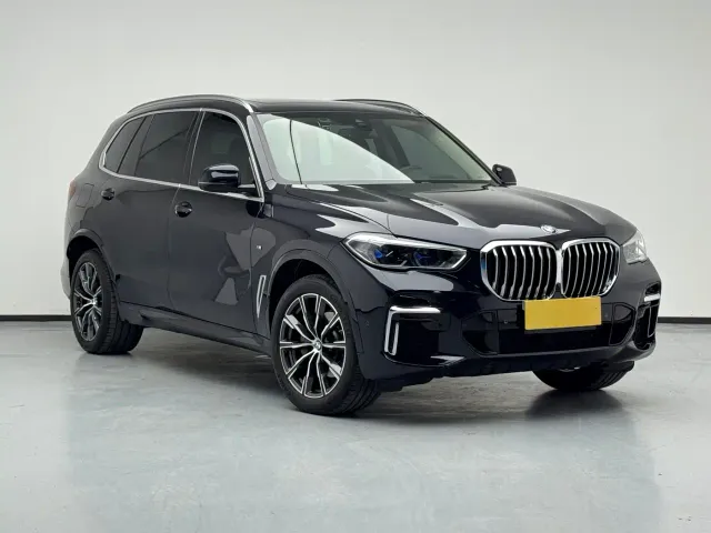 BMW X5 — Фото автомобиля 2