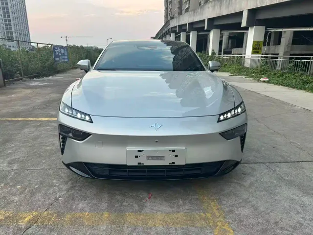 Dongfeng eπ 007 — Фото автомобиля 2