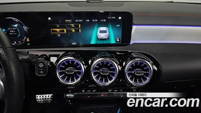 Mercedes-Benz CLA-Class — Фото автомобиля 19