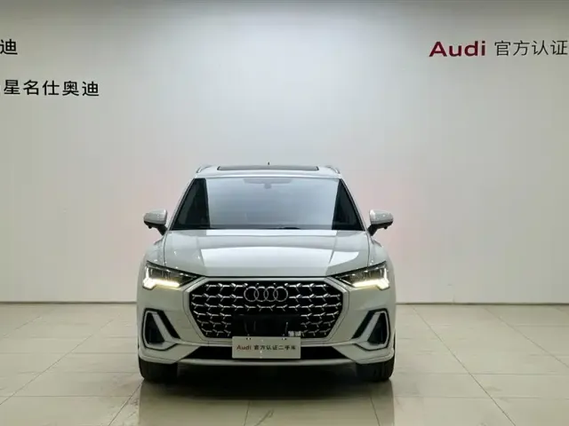 Audi Q3 — Фото автомобиля 2