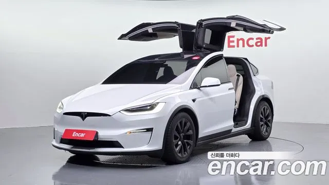Фотография автомобиля — Tesla Model X