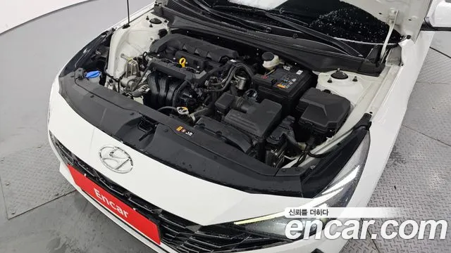 Hyundai AVANTE — Фото автомобиля 6