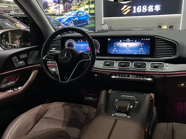 Mercedes-Benz GLE-Class — Фото автомобиля 16