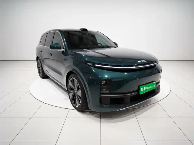 Li Auto L9 — Фото автомобиля 3
