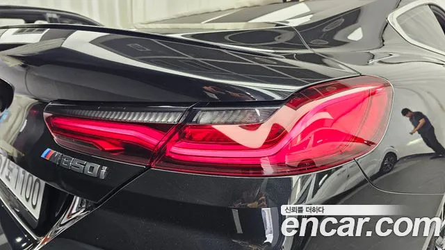BMW 8 Series — Фото автомобиля 8