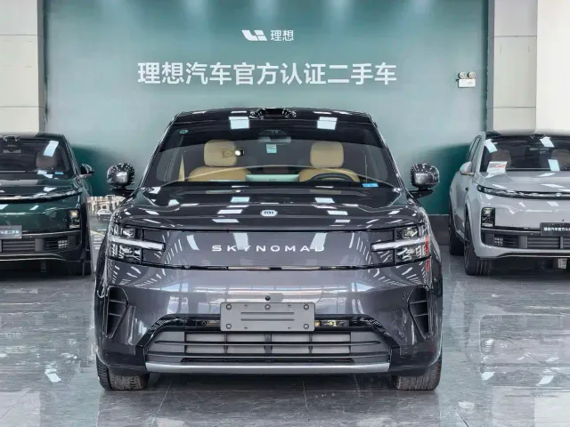 Xiaomi Pengcheng N70 — Фото автомобиля 3