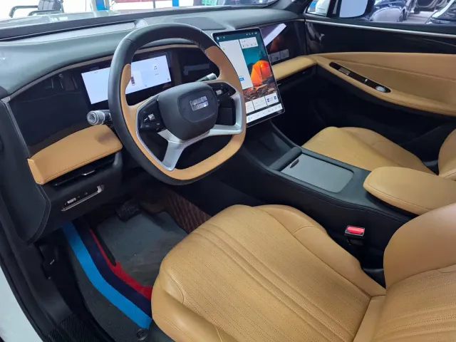 Geely Galaxy Galaxy L7 2023 1.5T 115km PLUS — Фото автомобиля 6