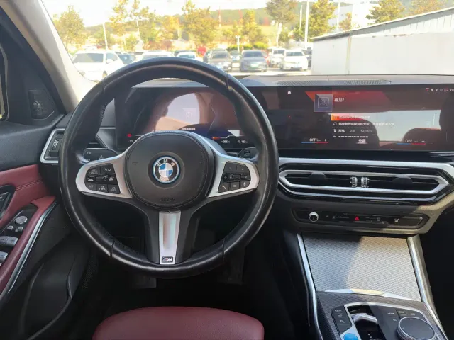 BMW i3 — Фото автомобиля 11