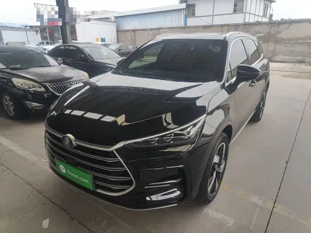 Фотография автомобиля — BYD Tang