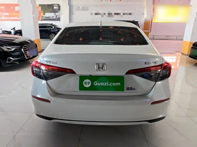 Honda Civic — Фото автомобиля 5