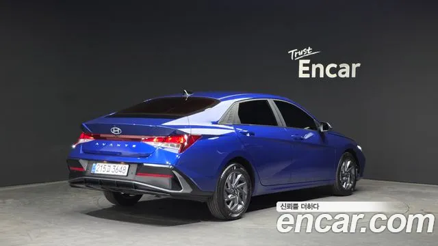 Hyundai AVANTE Новый Avante (CN7) — Фото автомобиля 2