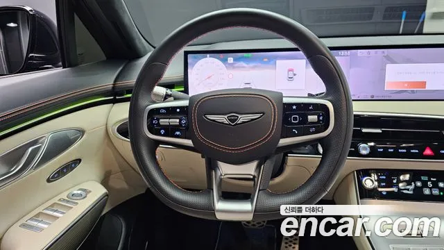 Genesis GV70 2.5T Бензин 2WD — Фото автомобиля 12