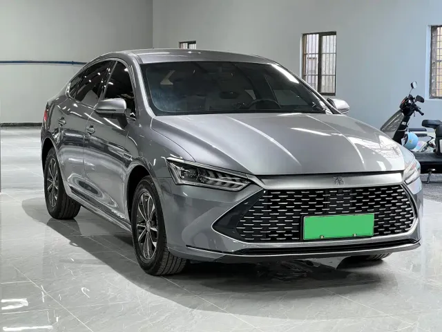 BYD Qin PLUS — Фото автомобиля 3