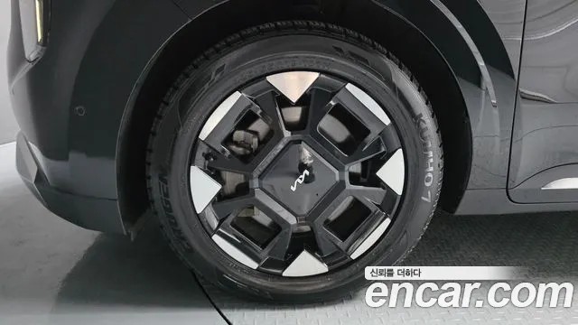 Kia Canival Новый Carnival 4 поколение Бензин 9 мест Signature — Фото автомобиля 5