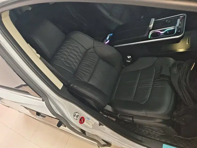 Honda Elysion — Фото автомобиля 24