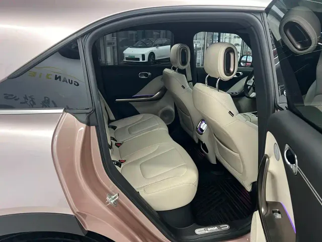 Smart #1 — Фото автомобиля 16