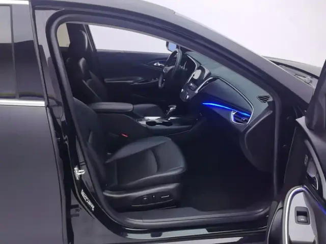 Chevrolet Malibu XL — Фото автомобиля 8