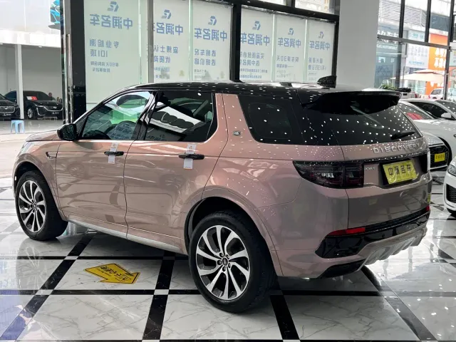 Land Rover Discovery Sport — Фото автомобиля 13