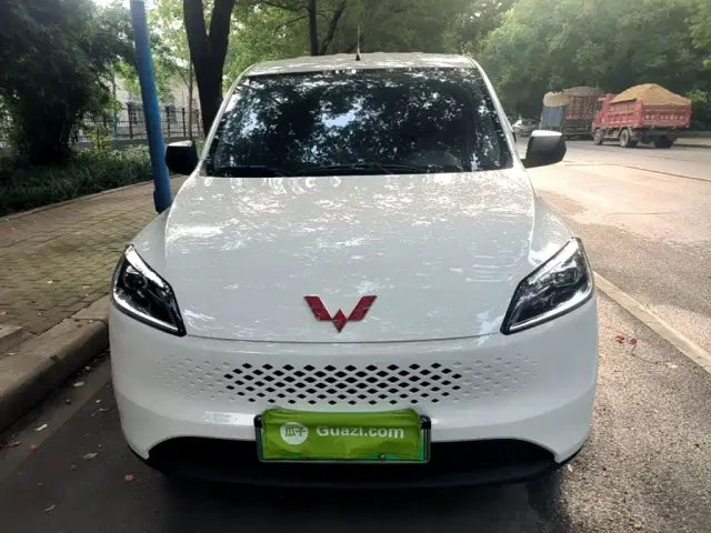 Wuling Hongguang — Фото автомобиля 2