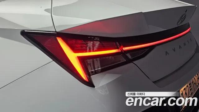 Hyundai Avante CN7 — Фото автомобиля 8