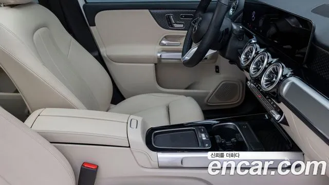 Mercedes-Benz GLB-Class — Фото автомобиля 9