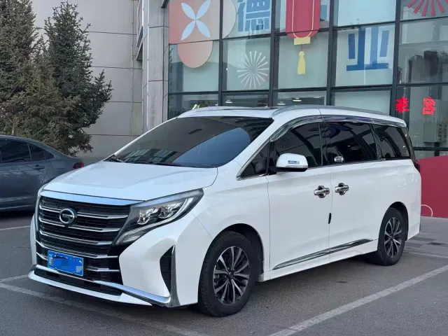 Фотография автомобиля — GAC Trumpchi M8