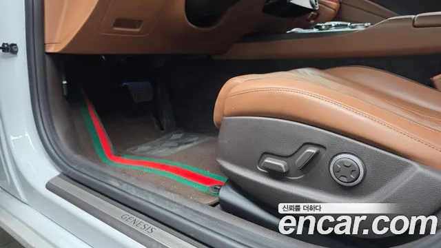 Genesis G80 Бензин 2.5 турбо AWD — Фото автомобиля 8
