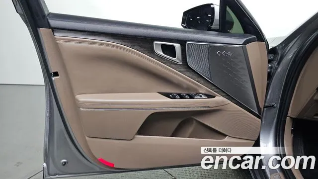Kia K8 2.5 Бензин 2WD — Фото автомобиля 22