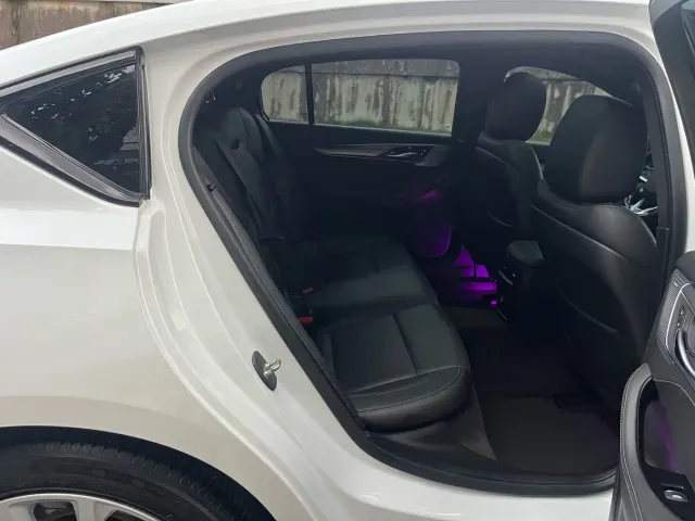 Cadillac CT5 — Фото автомобиля 12