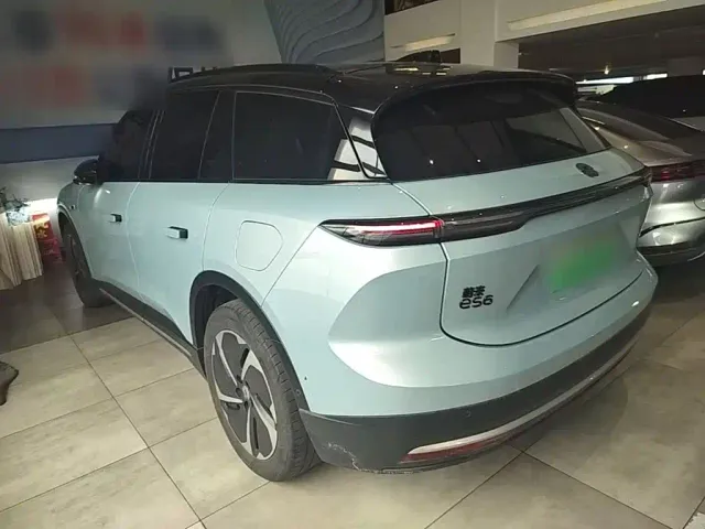 Nio ES6 — Фото автомобиля 4