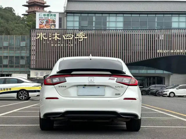 Honda Civic — Фото автомобиля 15
