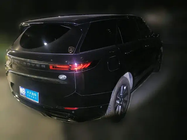 Land Rover Range Rover Sport — Фото автомобиля 2