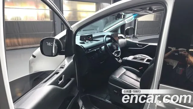 Hyundai Staria Staria Tourer 11 мест — Фото автомобиля 10