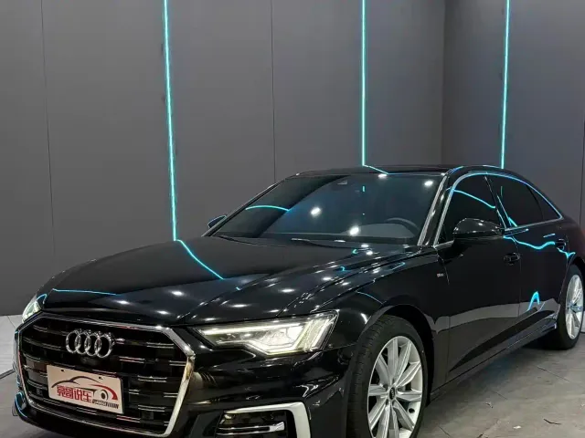 Фотография автомобиля — Audi A6L