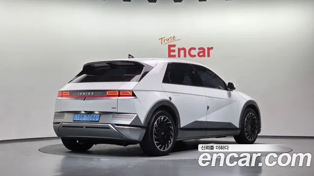 Hyundai Ioniq5 Ioniq5 Long Range AWD — Фото автомобиля 2