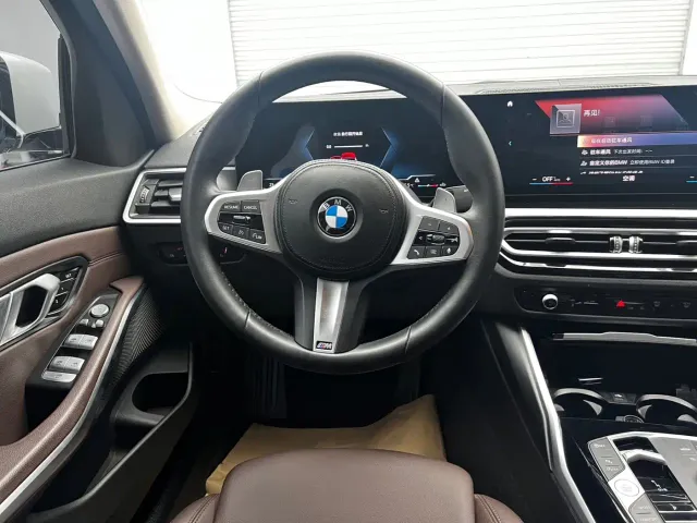 BMW 3 Series — Фото автомобиля 11