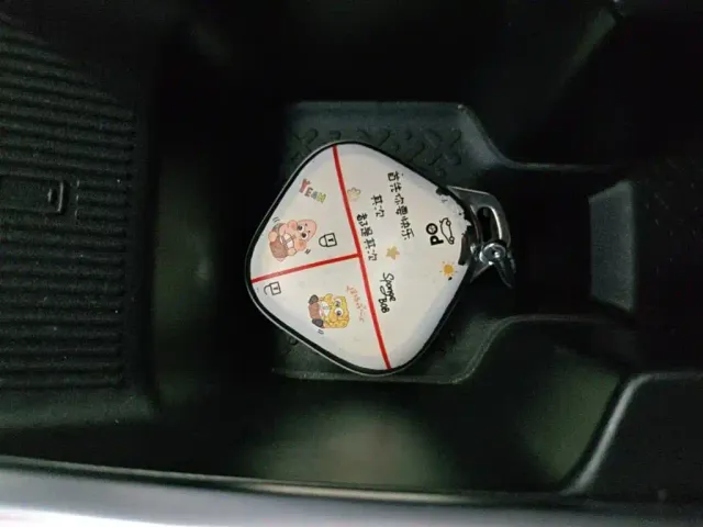 Baojun Yep Plus — Фото автомобиля 8